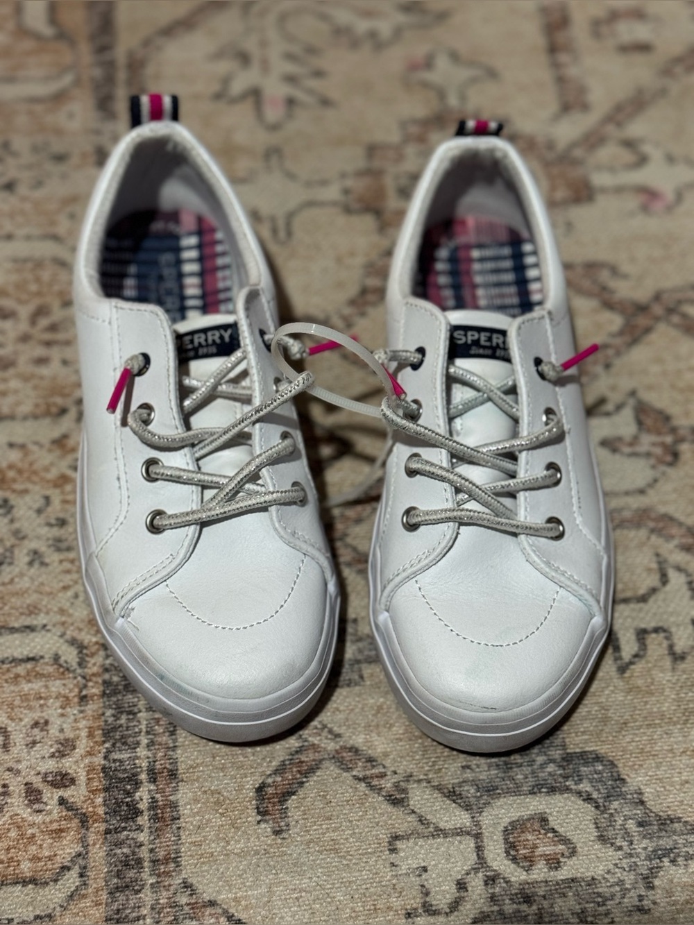 Sperry White Leather Low-Top Sneakers with Pink Accents Size 2m